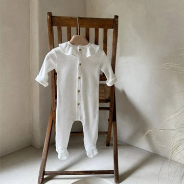 長袖ロンパース White / 66cm 長袖ロンパース ワッフル素材 フリル襟 前開き 足つき カバーオール【mh0011367】
