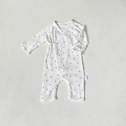 ロンパースセットアップ White jumpsuit / 66cm ベビーセットアップ 3点セット 長袖コンビ肌着+ボンネット帽子+フリルショール【mh0009100】