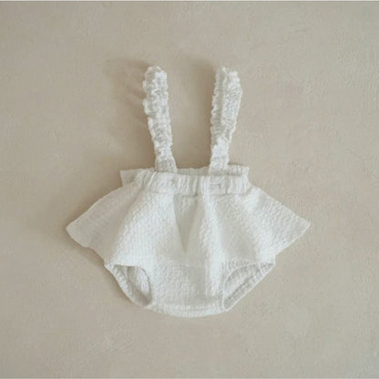 ブルマパンツ White suspender jumpsuit / 66cm フリルショルダースカートサスペンダーブルマパンツ+ボンネット帽子セット【mh0009990】