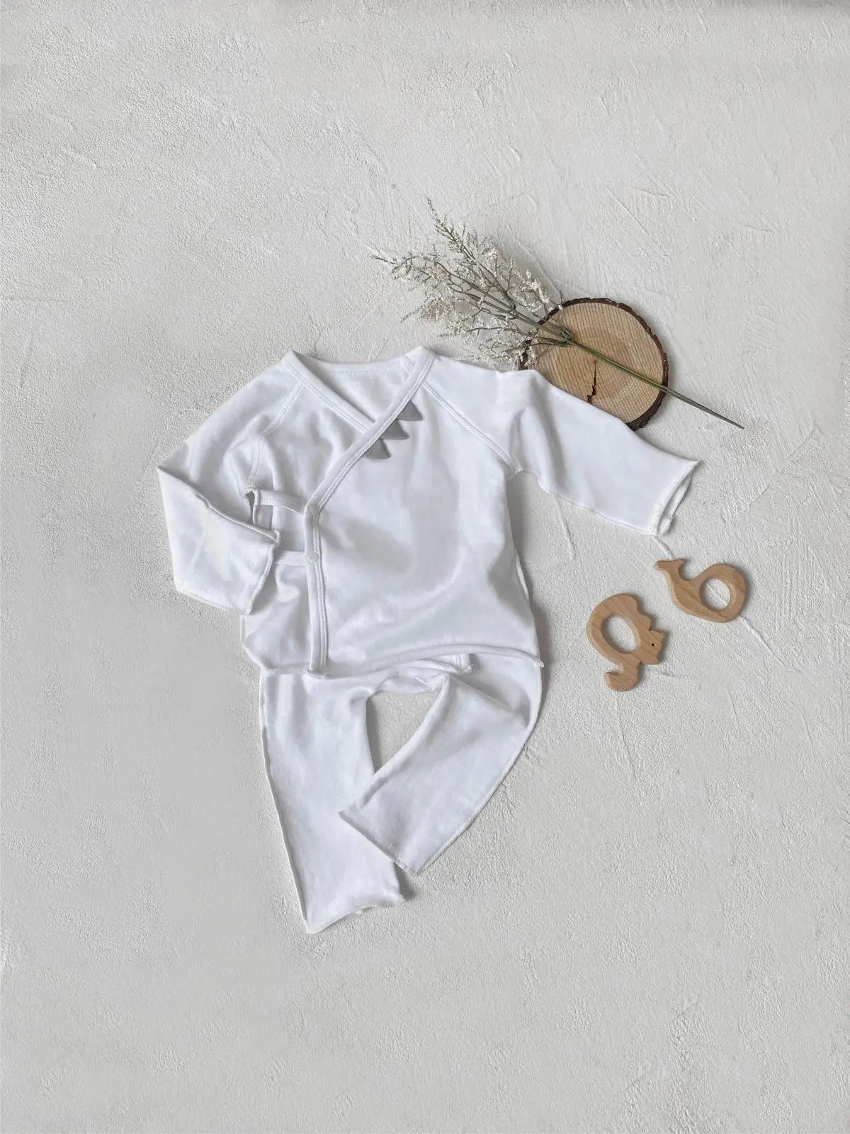 長袖セットアップ White tops Pants / 6M  66CM ベビーセットアップ 2点セット 長袖肌着トップス+ロングパンツ【mh0008579】