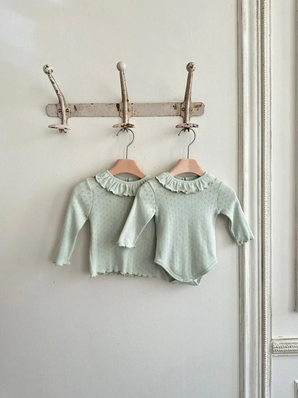 長袖Tシャツ ベビートップス レースサークル襟長袖Tシャツ 2カラー【mh0007065】