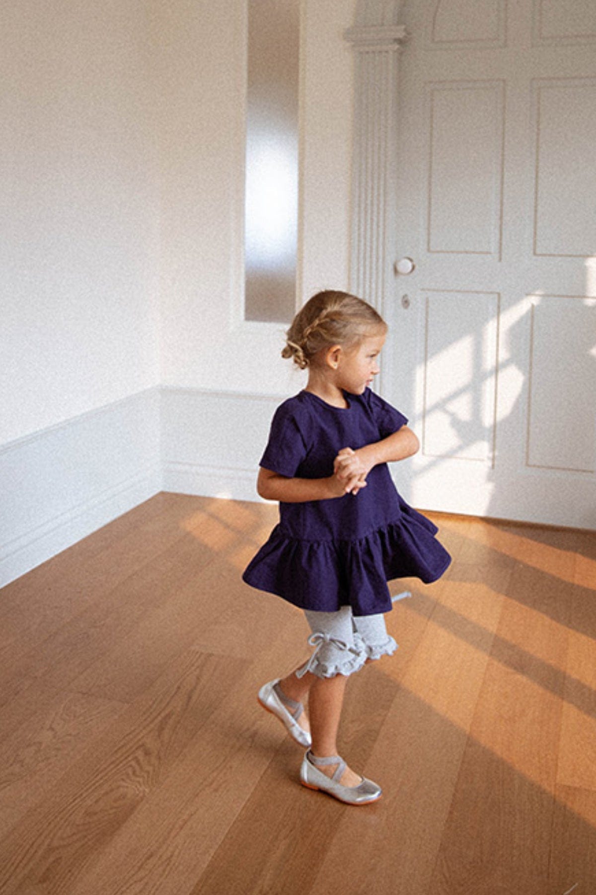 半袖Tシャツ ビッグペプラムフリル半袖Tシャツブラウス【mh0009991】