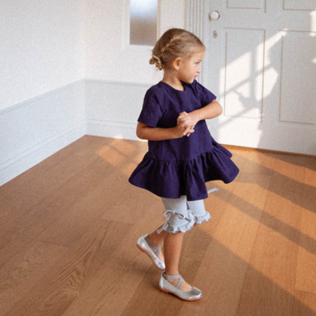 半袖Tシャツ ビッグペプラムフリル半袖Tシャツブラウス【mh0009991】