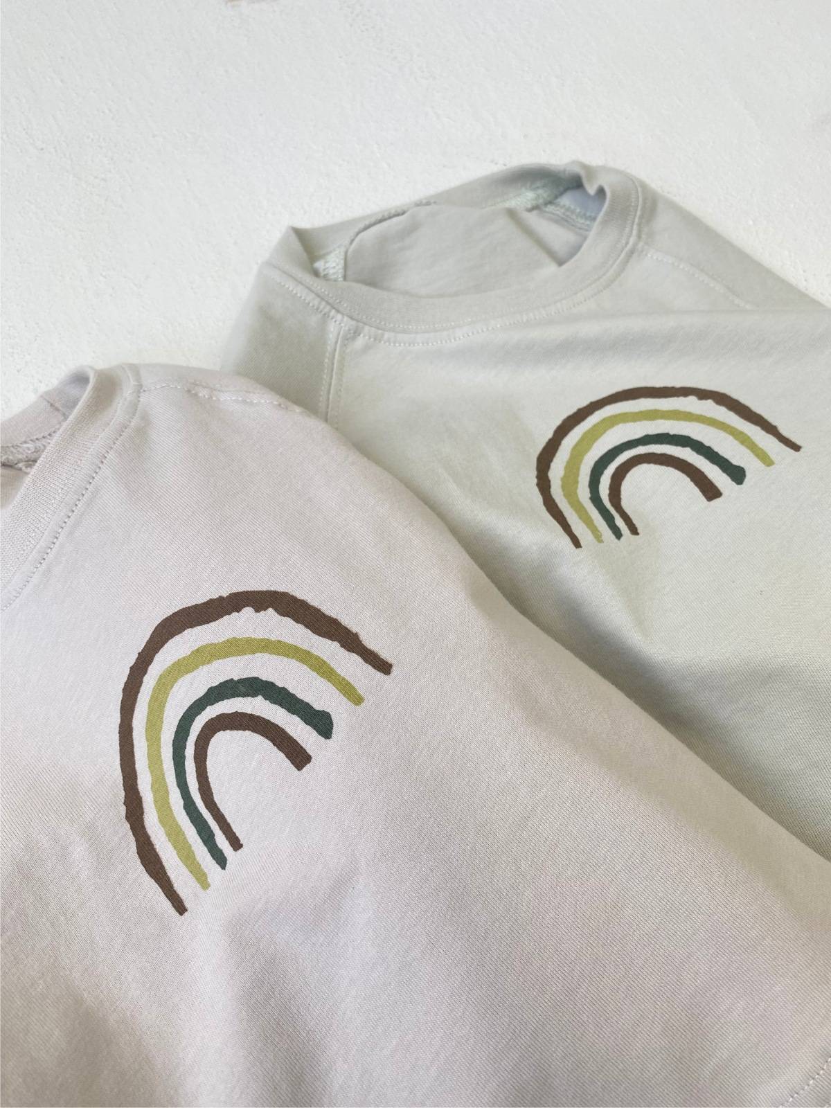 長袖Tシャツ 長袖Tシャツ スウェット素材 レインボー刺繍 ラグランスリーブトップス【mh0011372】