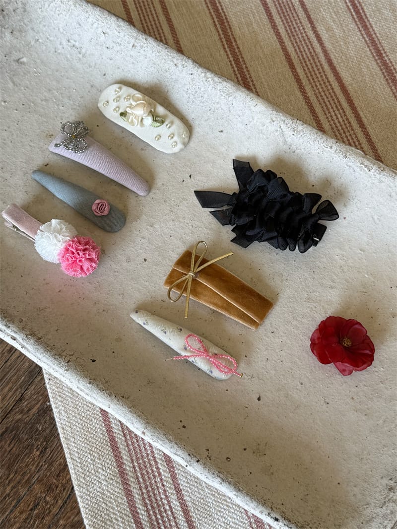 Beaded Floral Fabric Snap Clips フラワー パール ビーズ ヘアピン【mh0012784】 Chengle ヘアアクセサリー