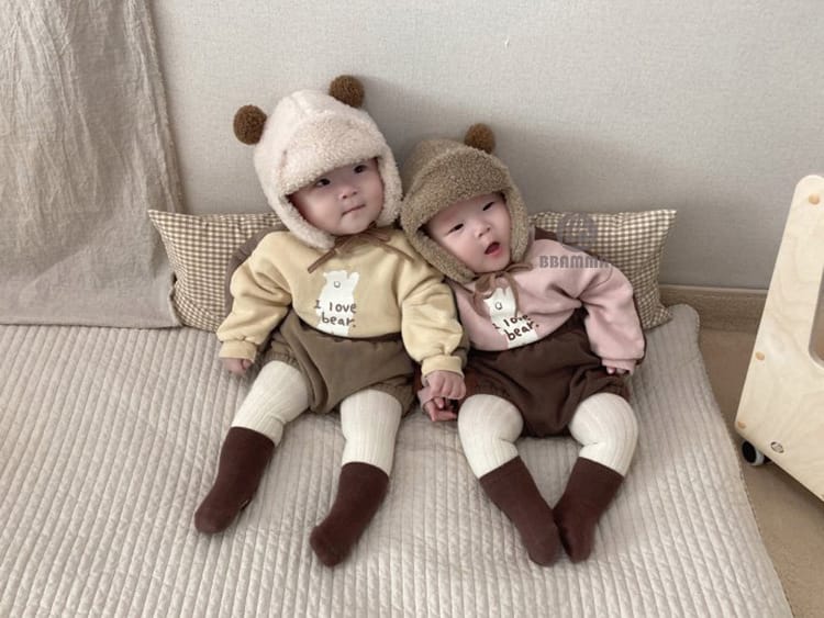 Bear Fleece Sweatshirt & Shorts Set クマ プリント 裏起毛 セットアップ【mh0012681】 BBAMMA 長袖セットアップ