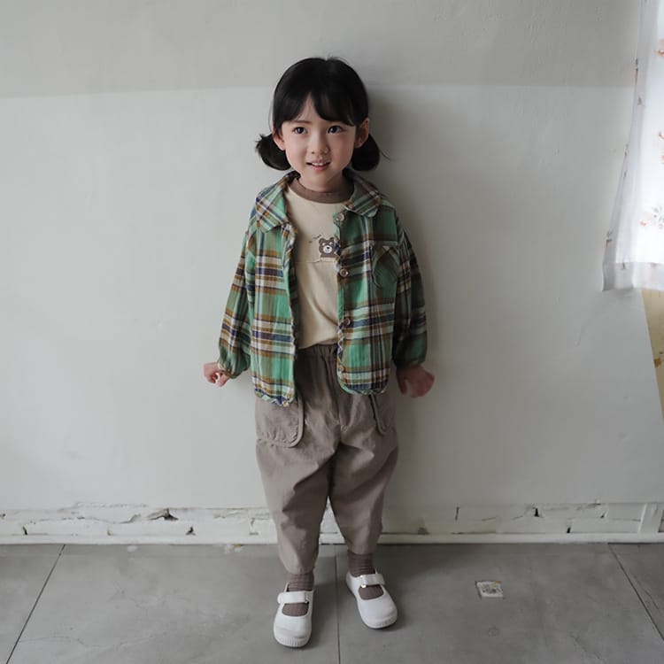 Bear Graphic Plaid Flannel Shirt クマ プリント チェック柄 シャツ【mh0012679】 BBAMMA 長袖シャツ・ブラウス