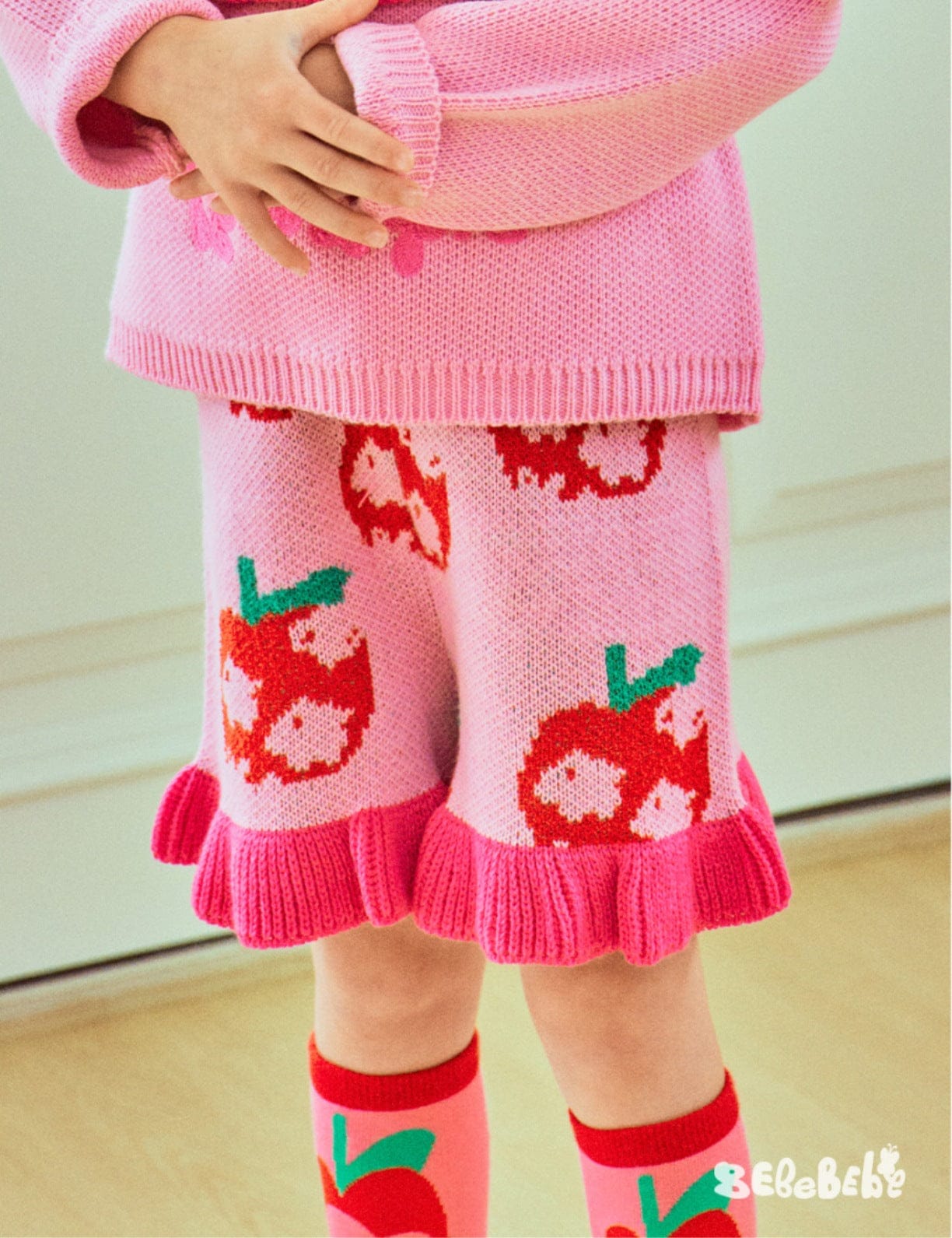 長袖セットアップ りんご柄スウェットシャツ+ジョガーパンツセットアップ 2点セット【mh0010977】