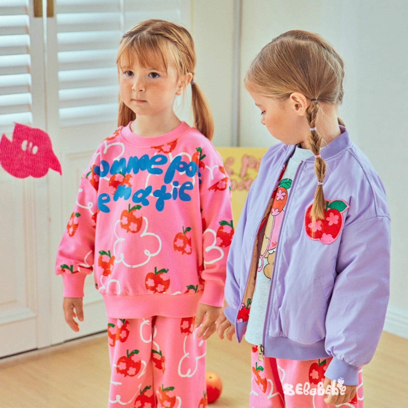 長袖セットアップ りんご柄スウェットシャツ+ジョガーパンツセットアップ 2点セット【mh0010977】