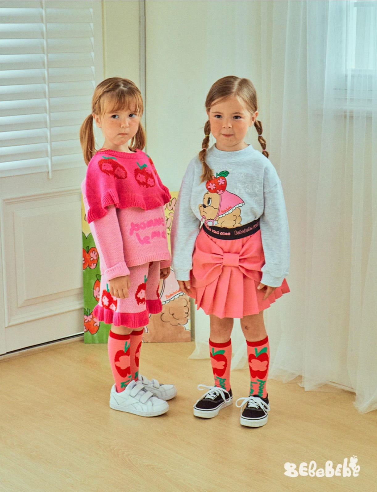 ショートコート・ジャケット・ジャンパー りんご柄リバーシブルブルゾン/くまプリントスウェットシャツ/プリーツスカート【mh0010979】