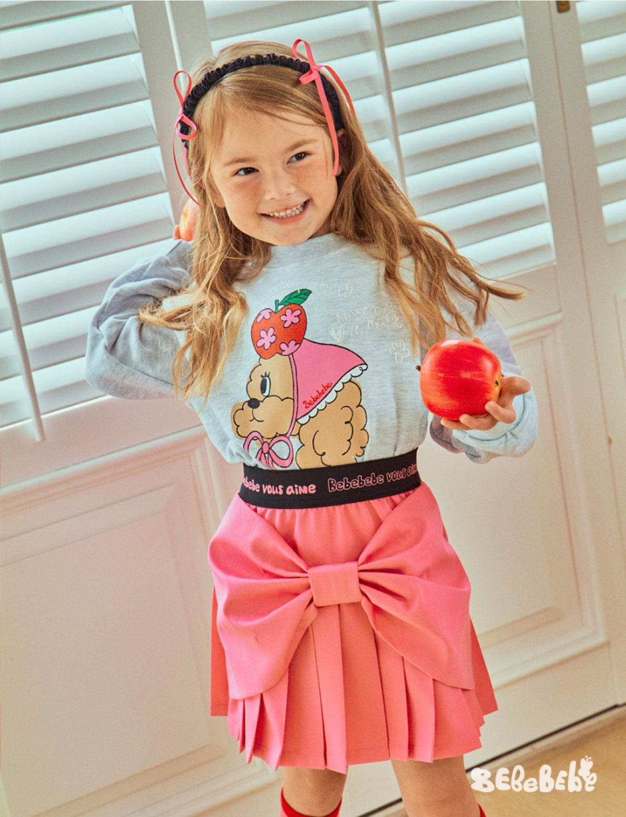 ショートコート・ジャケット・ジャンパー りんご柄リバーシブルブルゾン/くまプリントスウェットシャツ/プリーツスカート【mh0010979】