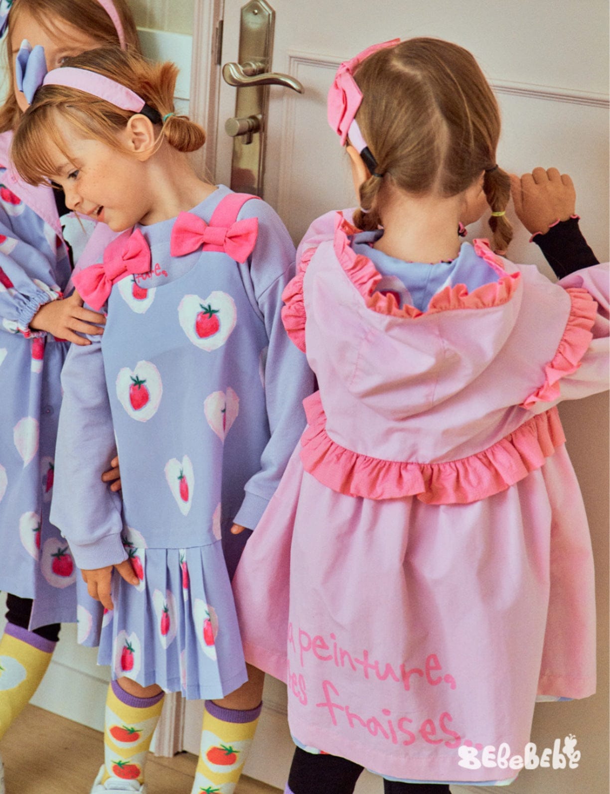 ロングコート ストロベリー柄リバーシブルコート/フリルワンピース/フリルレギンスセットアップ【mh0010987】