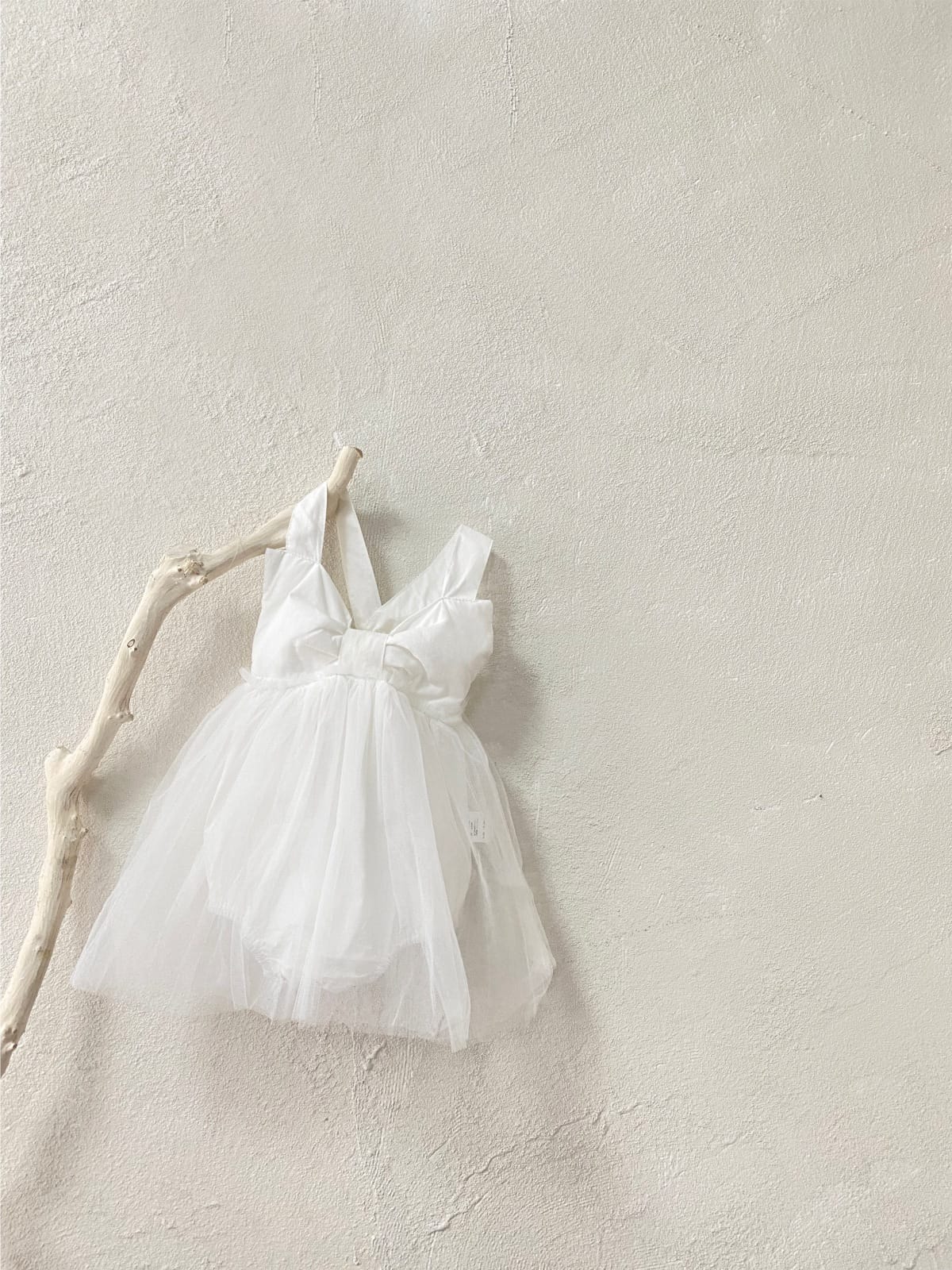 Bow Back Tulle Romper Dress ビッグリボン ノースリーブ チュールロンパース【mh0012700】 BBAMMA ノースリーブロンパース