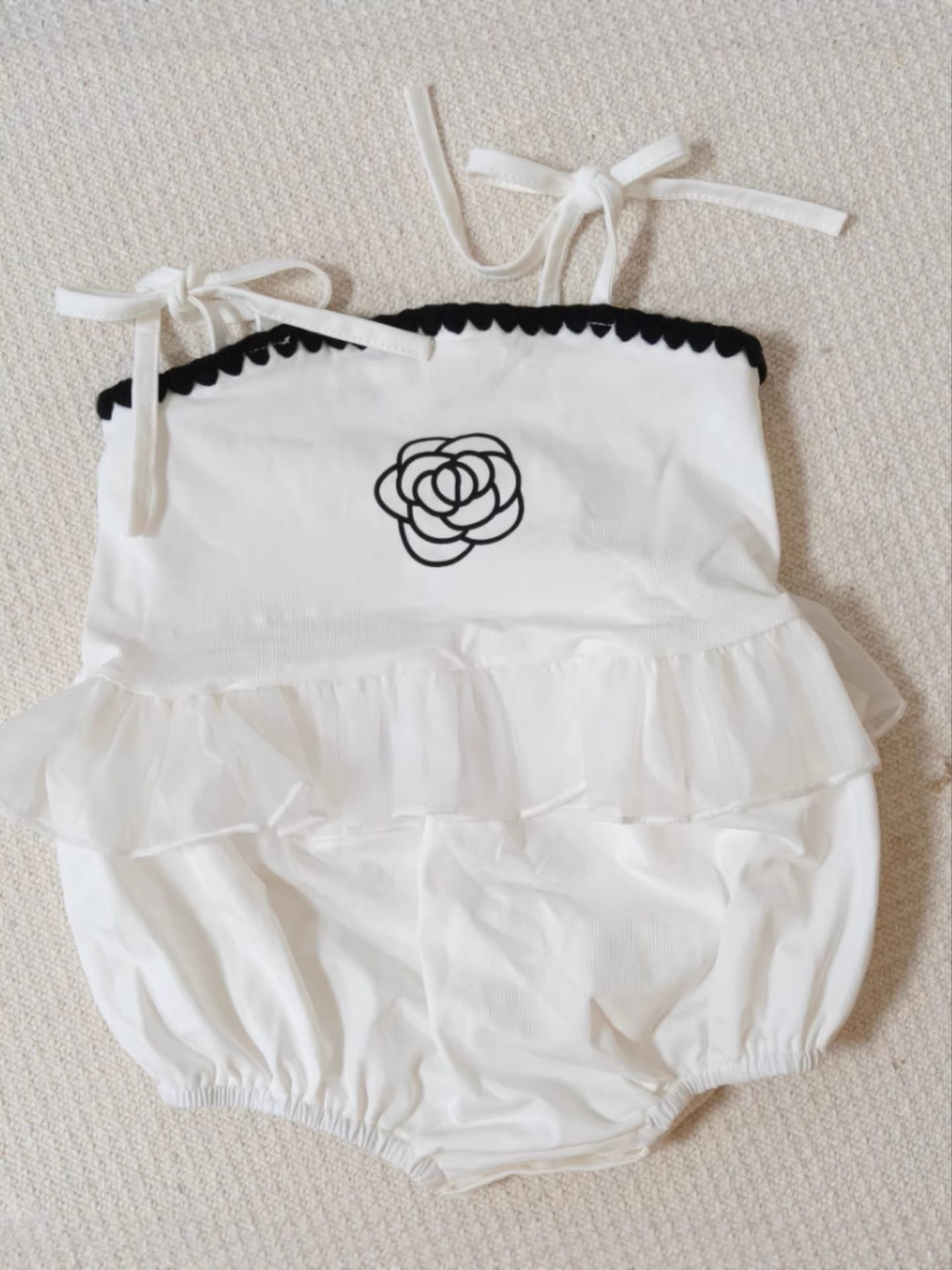 Camellia Monotone Romper バラ キャミソールロンパース【mh0012902】 yi nian ni ノースリーブロンパース