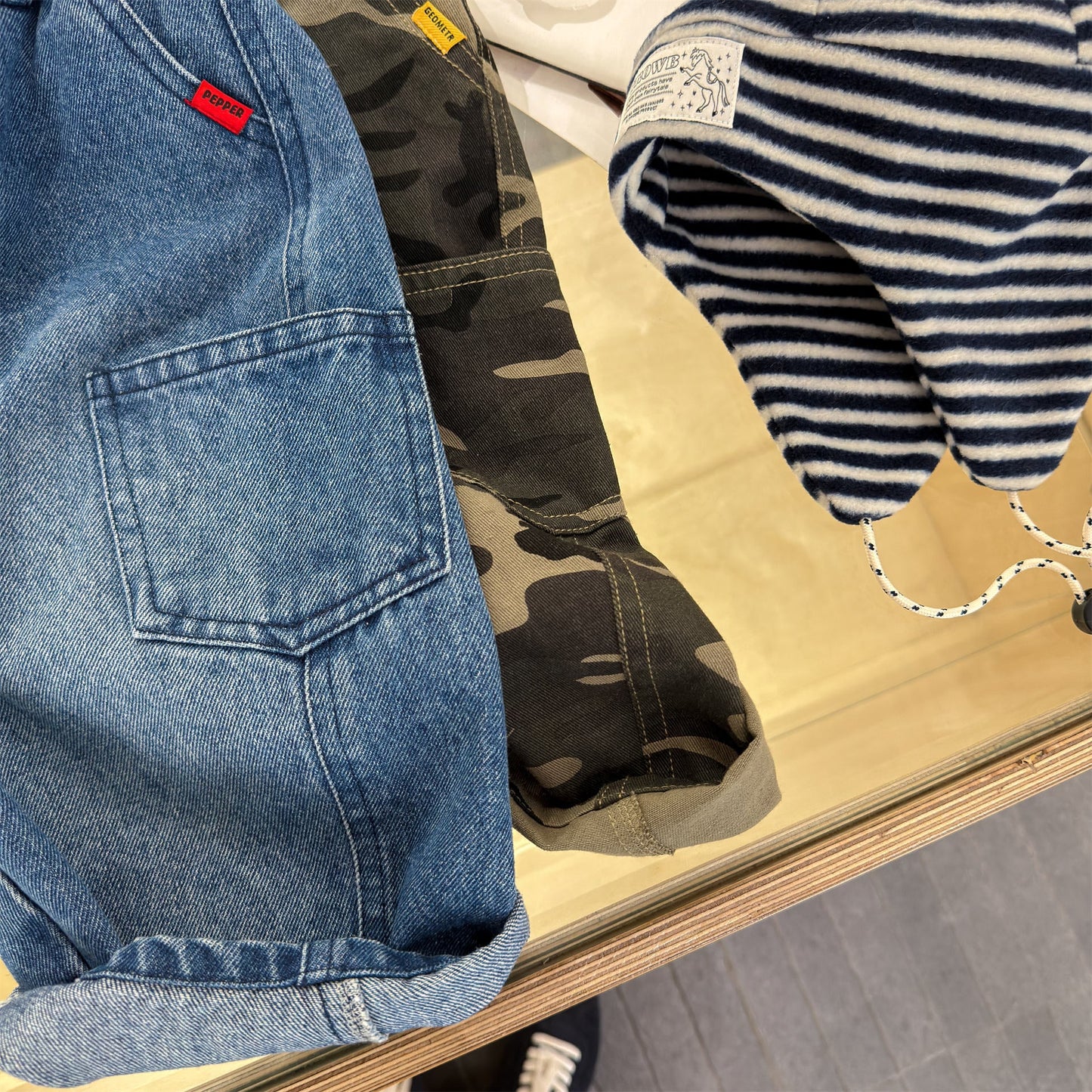 Cargo Denim Camouflage Pants カーゴ デニム 迷彩 ワイドパンツ【mh0012477】 ADbaby ロングパンツ・スウェットパンツ