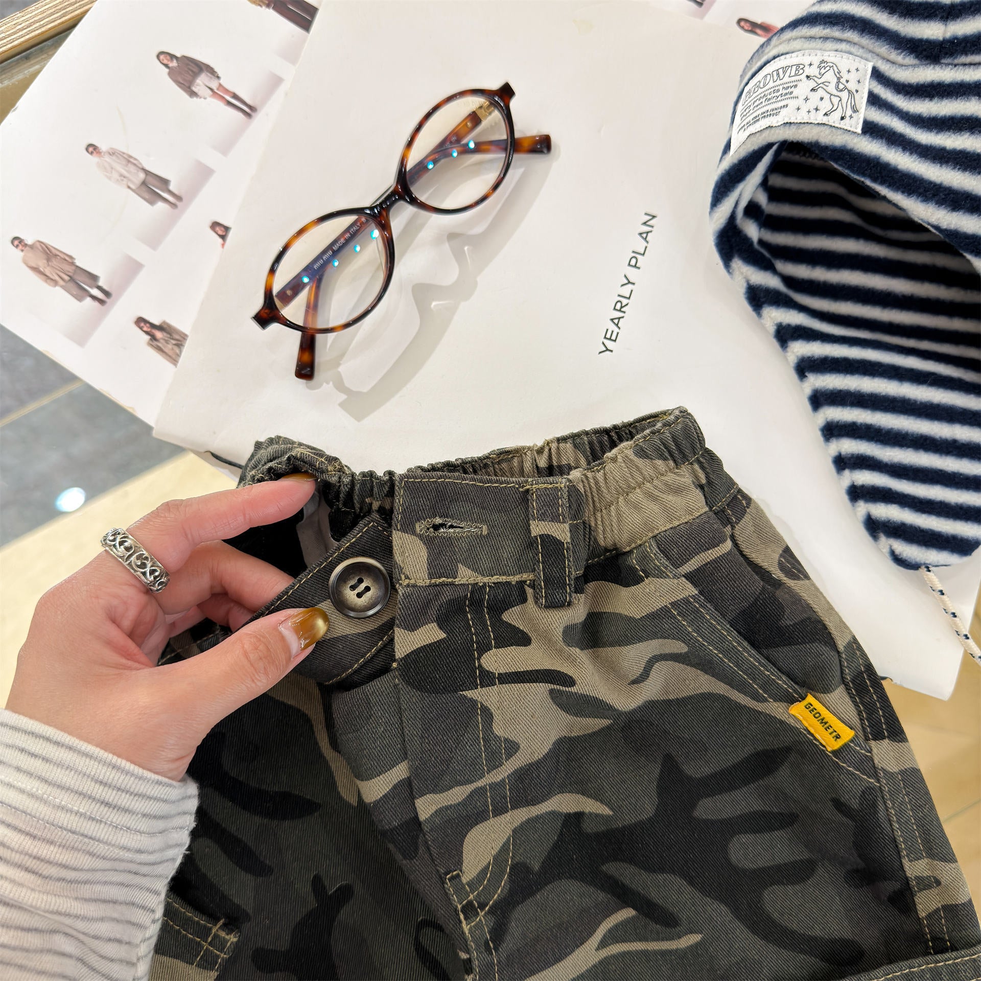 Cargo Denim Camouflage Pants カーゴ デニム 迷彩 ワイドパンツ【mh0012477】 ADbaby ロングパンツ・スウェットパンツ