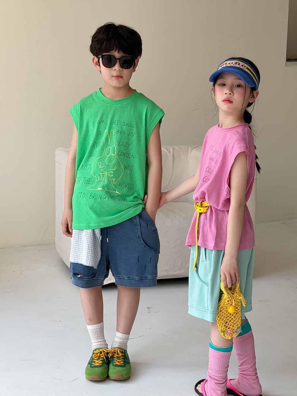 Cartoon Character Lettering Tank Top アート ノースリーブトップス【mh0013514】 KUMAI.KIDS タンクトップ・キャミソール・ノースリーブトップス