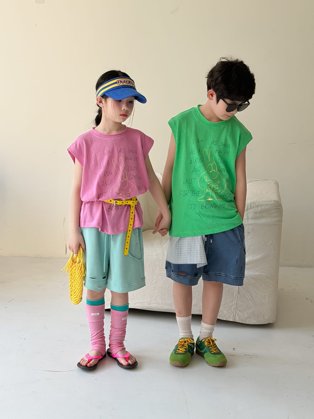 Cartoon Character Lettering Tank Top アート ノースリーブトップス【mh0013514】 KUMAI.KIDS タンクトップ・キャミソール・ノースリーブトップス