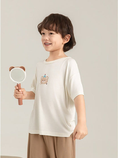 キッズ用ルームウェアセット 白の半袖Tシャツ（くま風プリント）と茶色パンツ