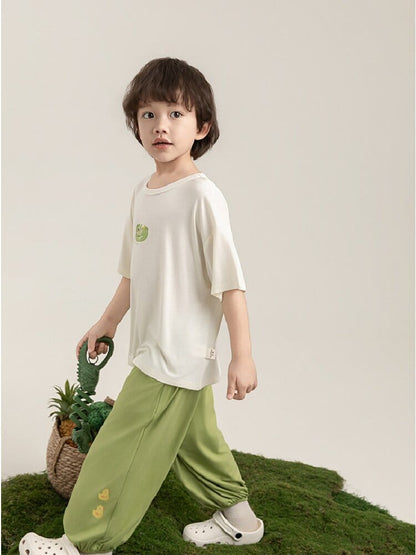 子ども用ルームウェア上下セット：白半袖T×緑パンツ、カエル柄