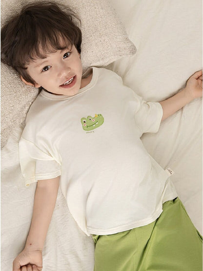 子ども用ルームウェア上下セット：白半袖T×緑パンツ、カエルのワンポイント