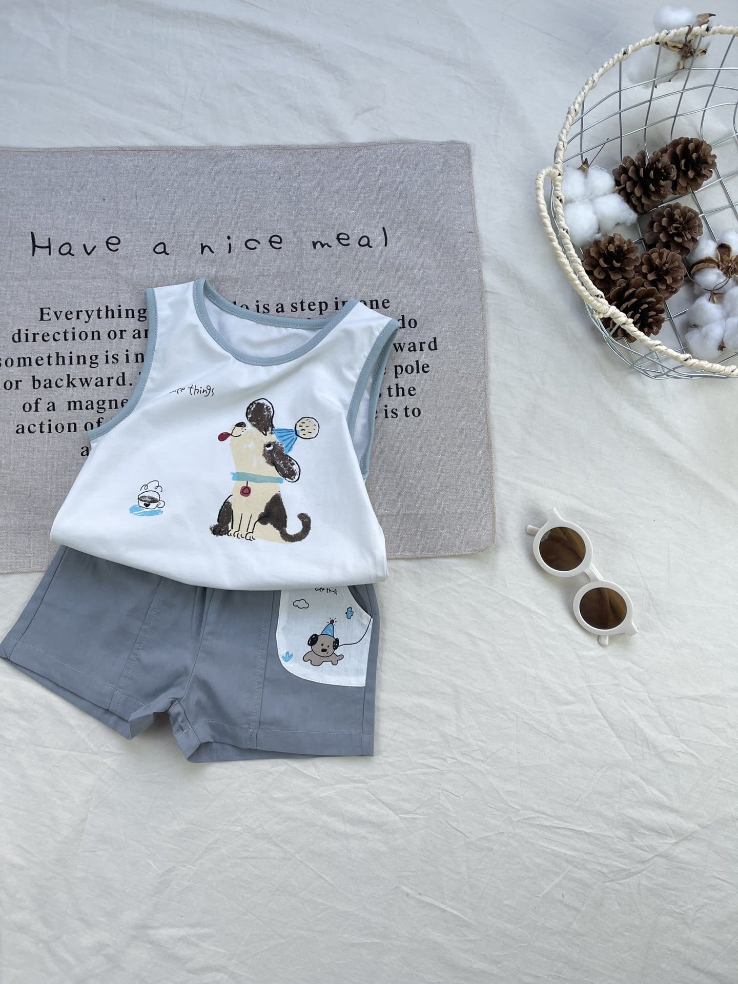 Cartoon Puppy Graphics Vest Set 犬 ノースリーブTシャツ ショートパンツセット【mh0012921】 yi nian ni ノースリーブセットアップ