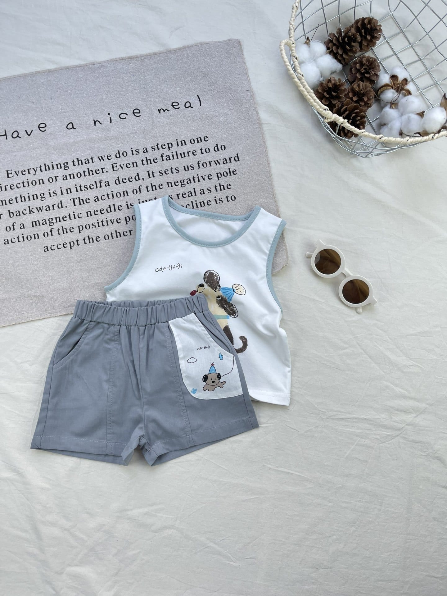 Cartoon Puppy Graphics Vest Set 犬 ノースリーブTシャツ ショートパンツセット【mh0012921】 yi nian ni ノースリーブセットアップ