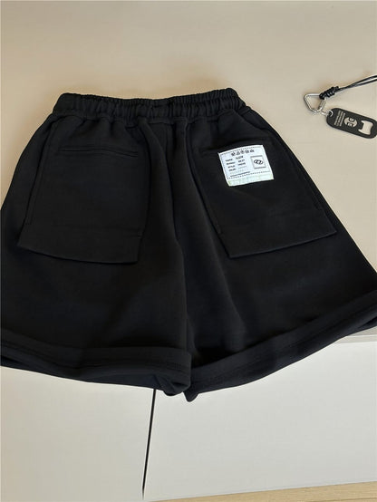 スウェットハーフパンツ（ブラック）パッチポケット付き、ドローストリングウエスト