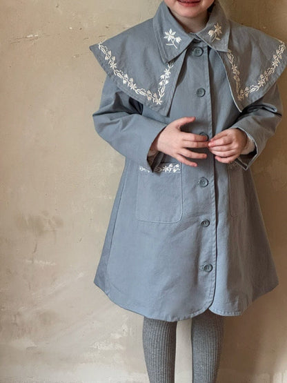 ショートコート・ジャケット・ジャンパー Blue / 90cm 刺繍ビッグカラーAラインコート ミドル丈クラシカル【mh0011215】