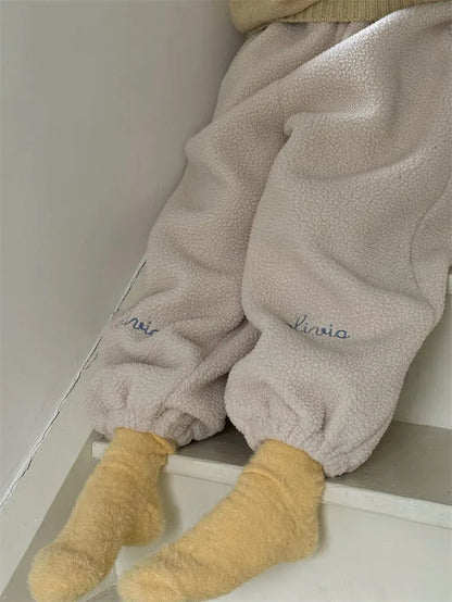 ロングパンツ・スウェットパンツ キッズパンツ レターロゴ刺繍アクセントボアフリースロングスウェットパンツ【mh0007855】