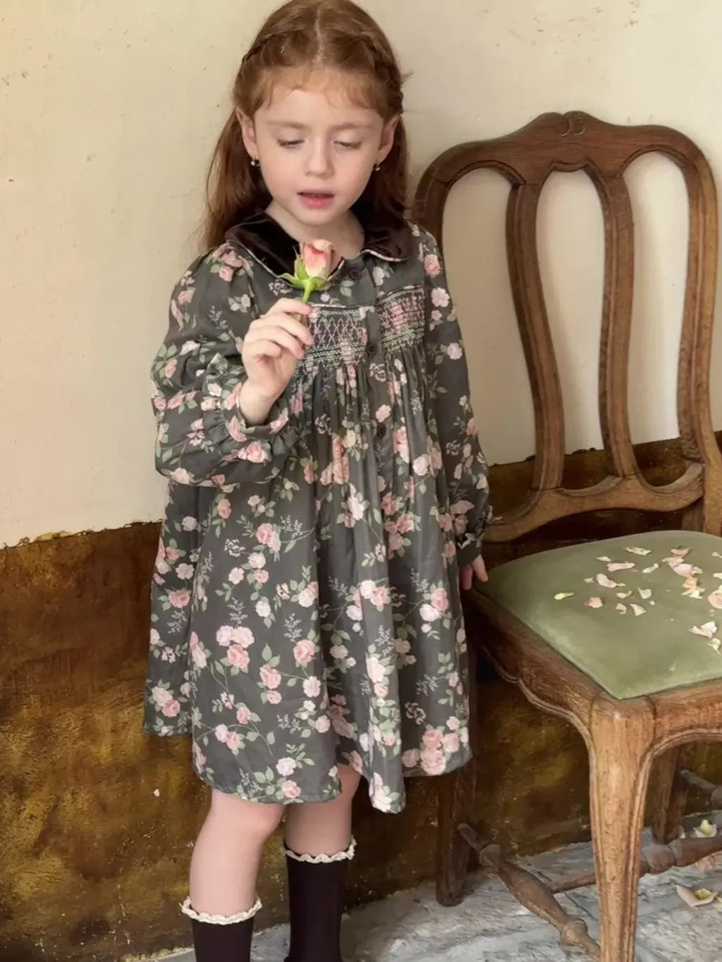 長袖ワンピース 花柄ベロア襟シャーリングワンピース【mh0011209】