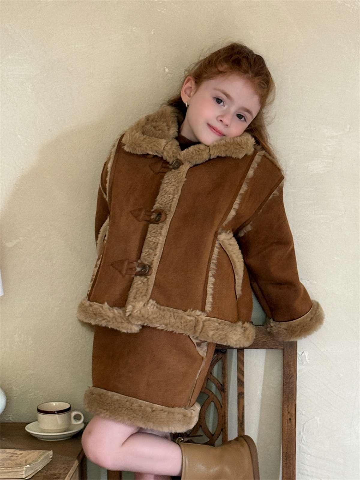 ショートコート・ジャケット・ジャンパー ムートン風ジャケット/ボアミニスカート トグルボタン【mh0011449】