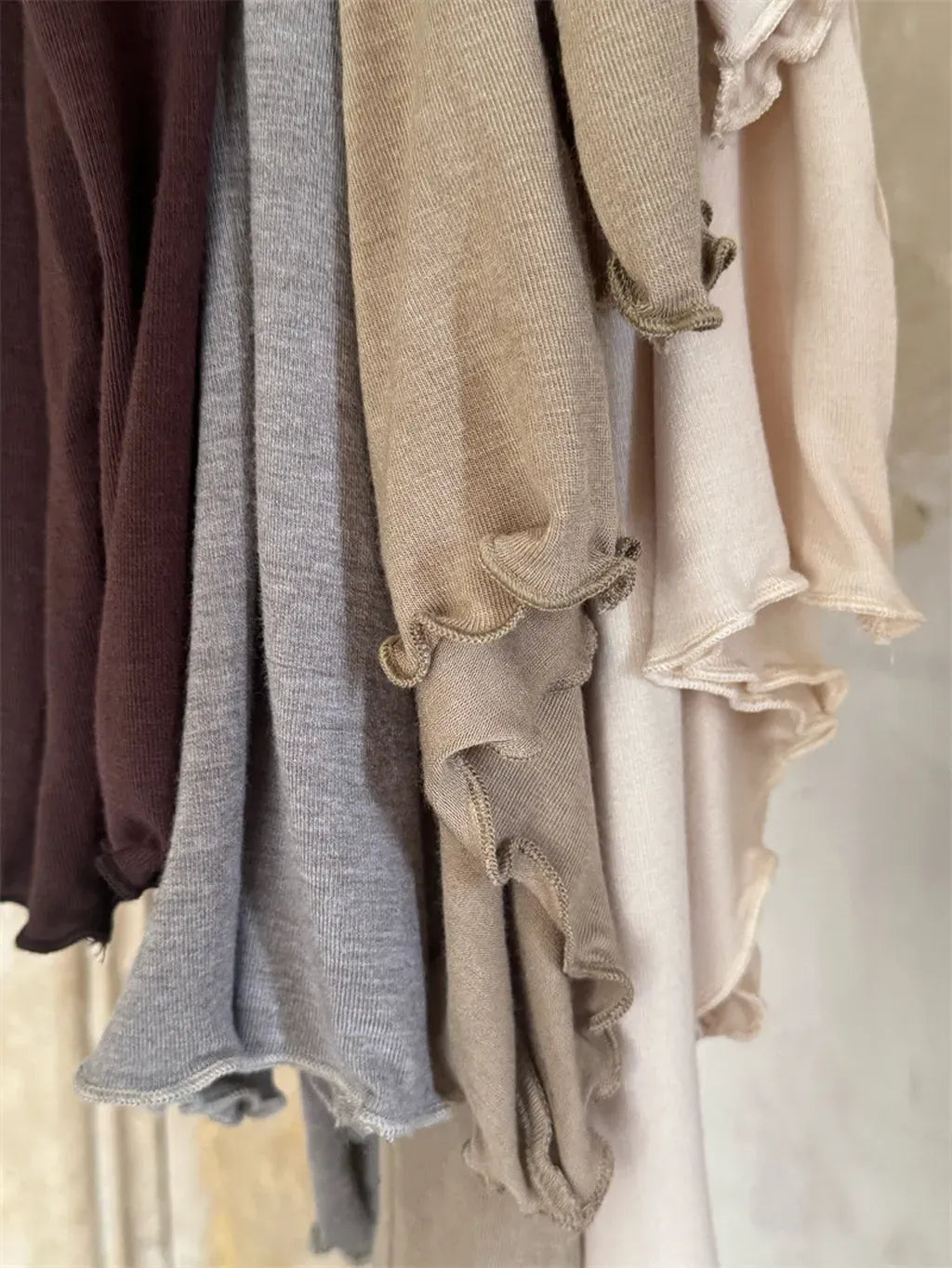 長袖Tシャツ メロウフリルネック長袖Tシャツ【mh0011224】