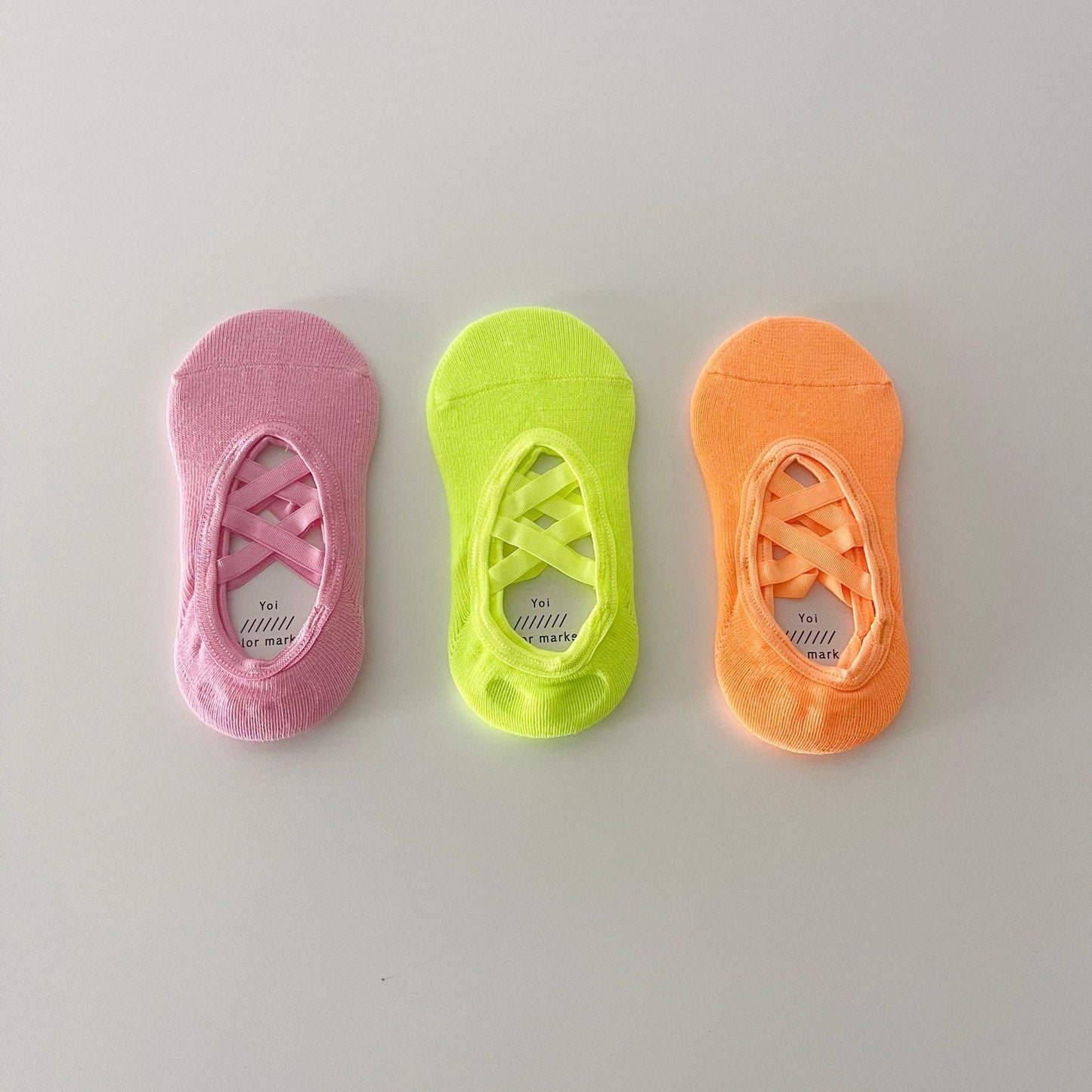 ベビー用靴下・タイツ クロスストラップカバーソックス3足セット【mh0010037】