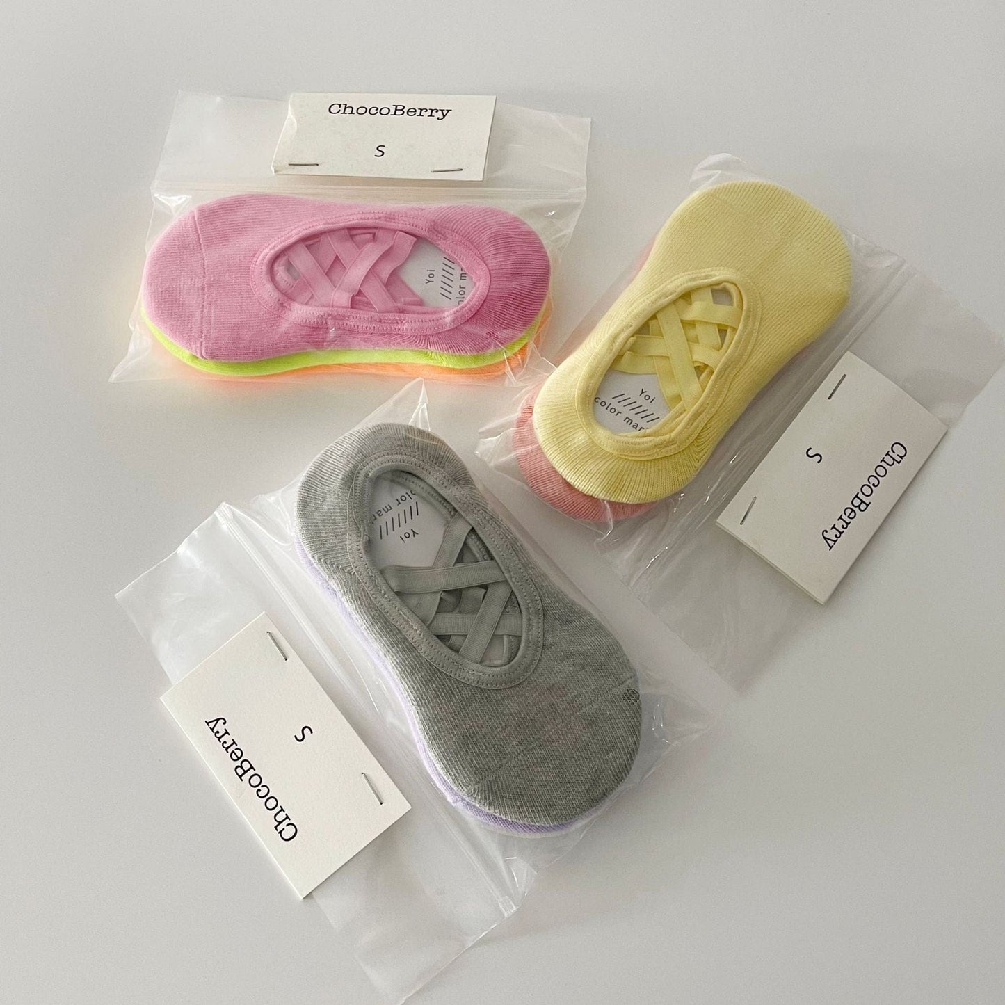 ベビー用靴下・タイツ クロスストラップカバーソックス3足セット【mh0010037】