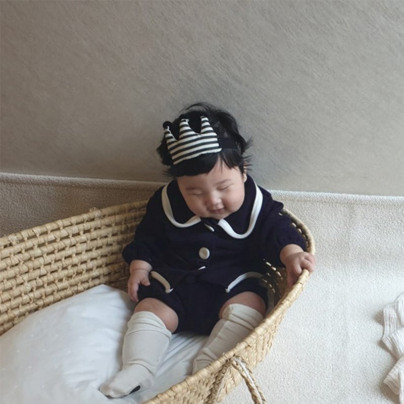College Style Knit Cardigan & Shorts Set コントラストライン ニット セットアップ【mh0012675】 BBAMMA 長袖セットアップ