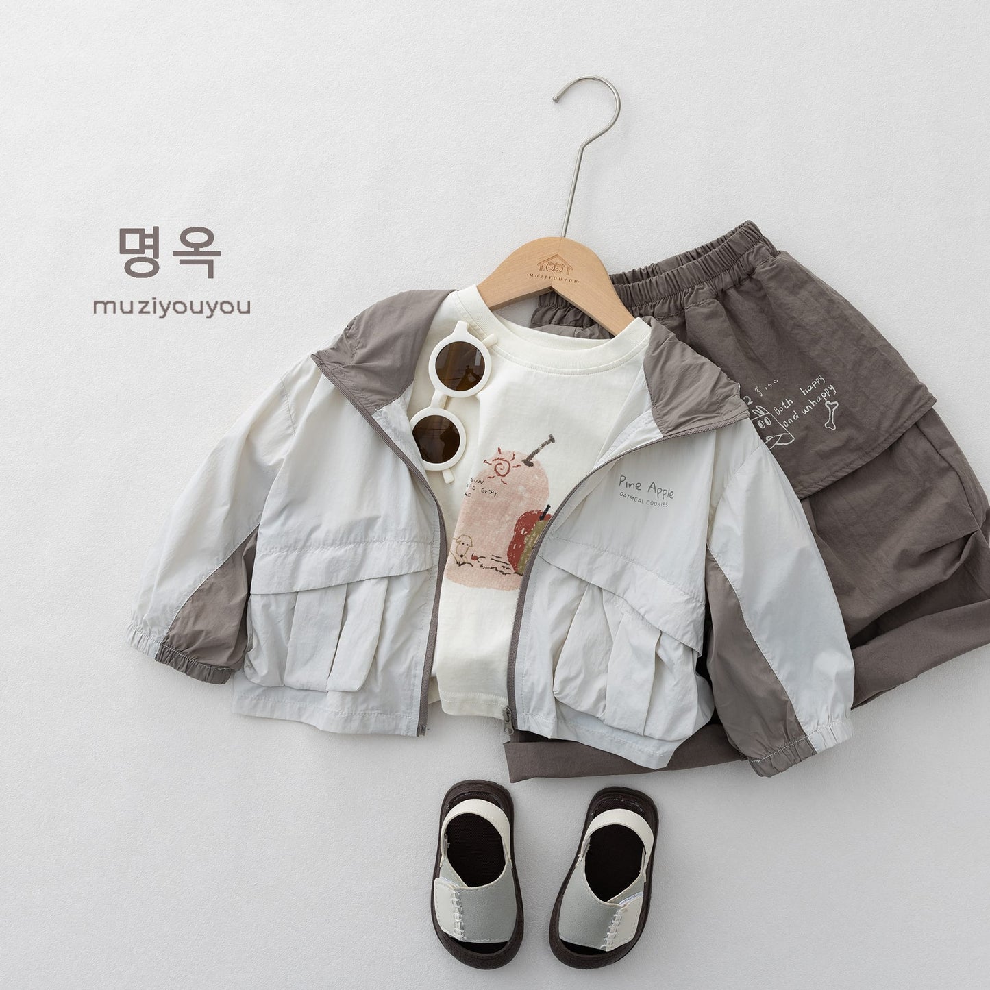 Color Block Hooded Sun Protection Jacket バイカラー 長袖ウィンドブレーカー【mh0013149】 명옥 muziyouyou ショートコート・ジャケット・ジャンパー