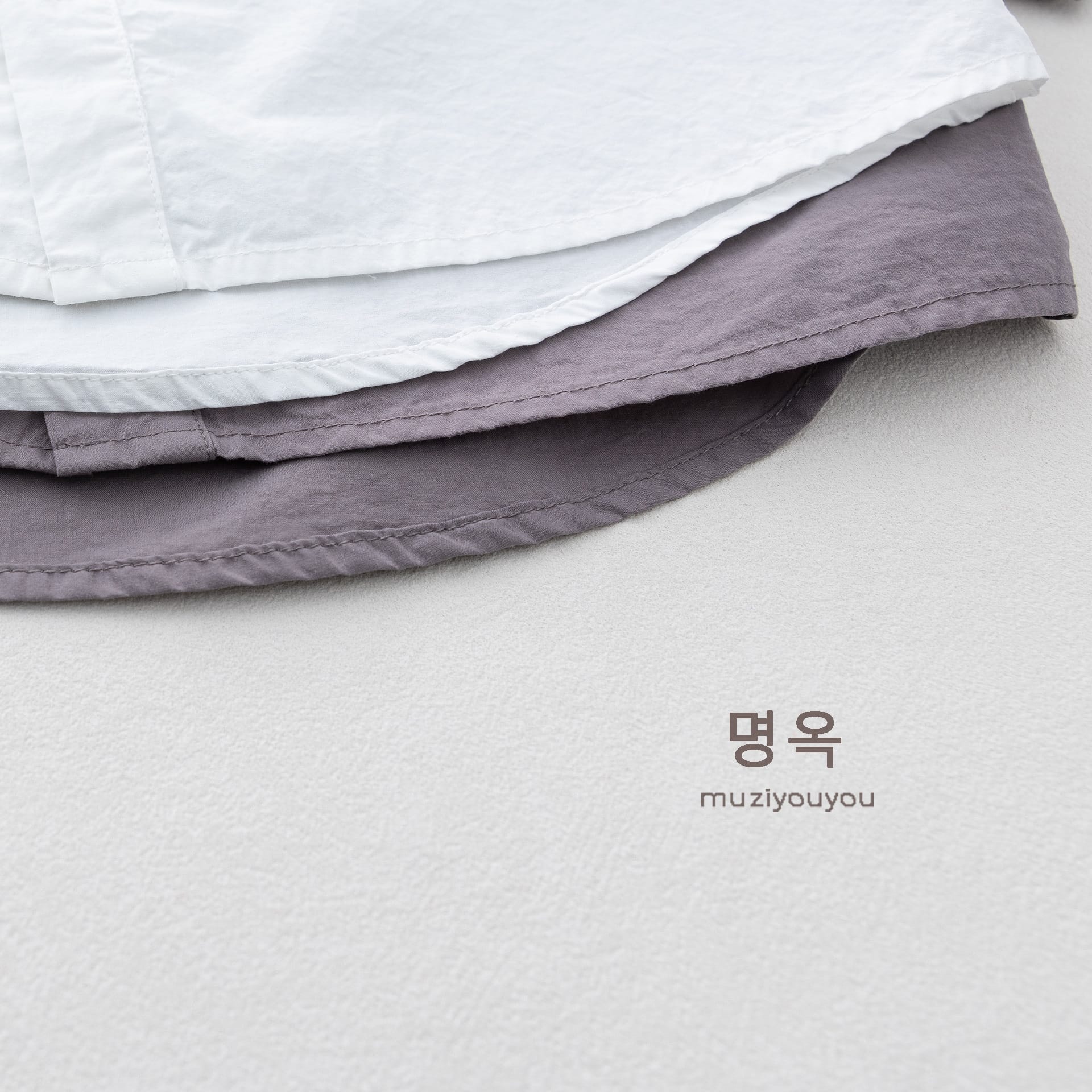 Color-Block Stand-Collar Shirt ドロップショルダー 半袖シャツ【mh0013140】 명옥 muziyouyou 半袖Tシャツ