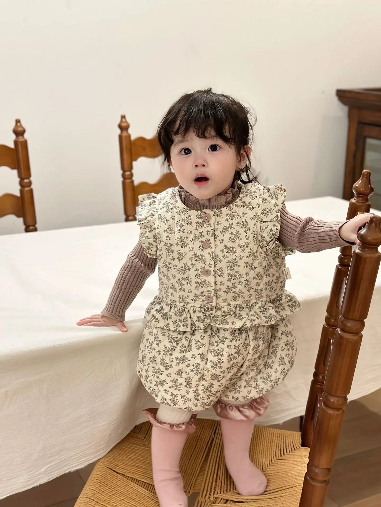 ノースリーブセットアップ ベビーキッズセットアップ 2点セット フラワープリントパデッドペプラムベスト+バルーンショートパンツ【mh0007895】