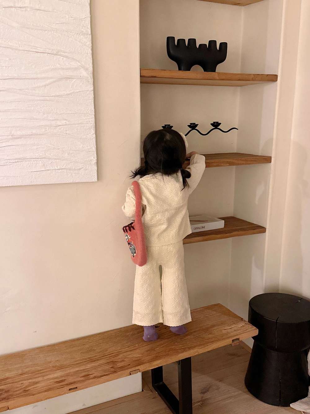 長袖セットアップ 長袖ニットセットアップ 2点セット フラワー刺繍 透かし編み ワイドパンツ【mh0011510】