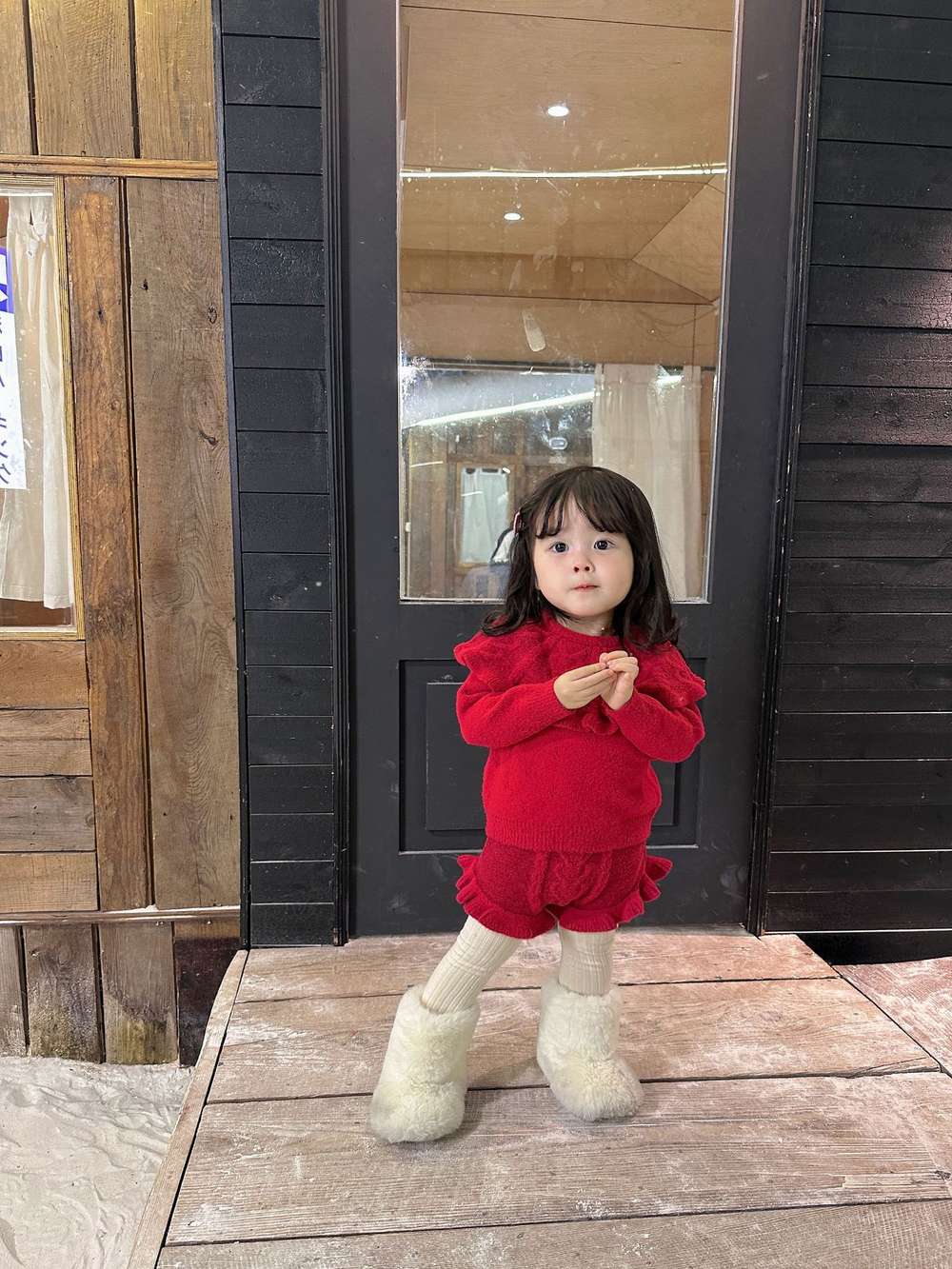 長袖セットアップ ショール付き長袖ニットセーター +フリルショートパンツ セットアップ 2点セット【mh0011525】