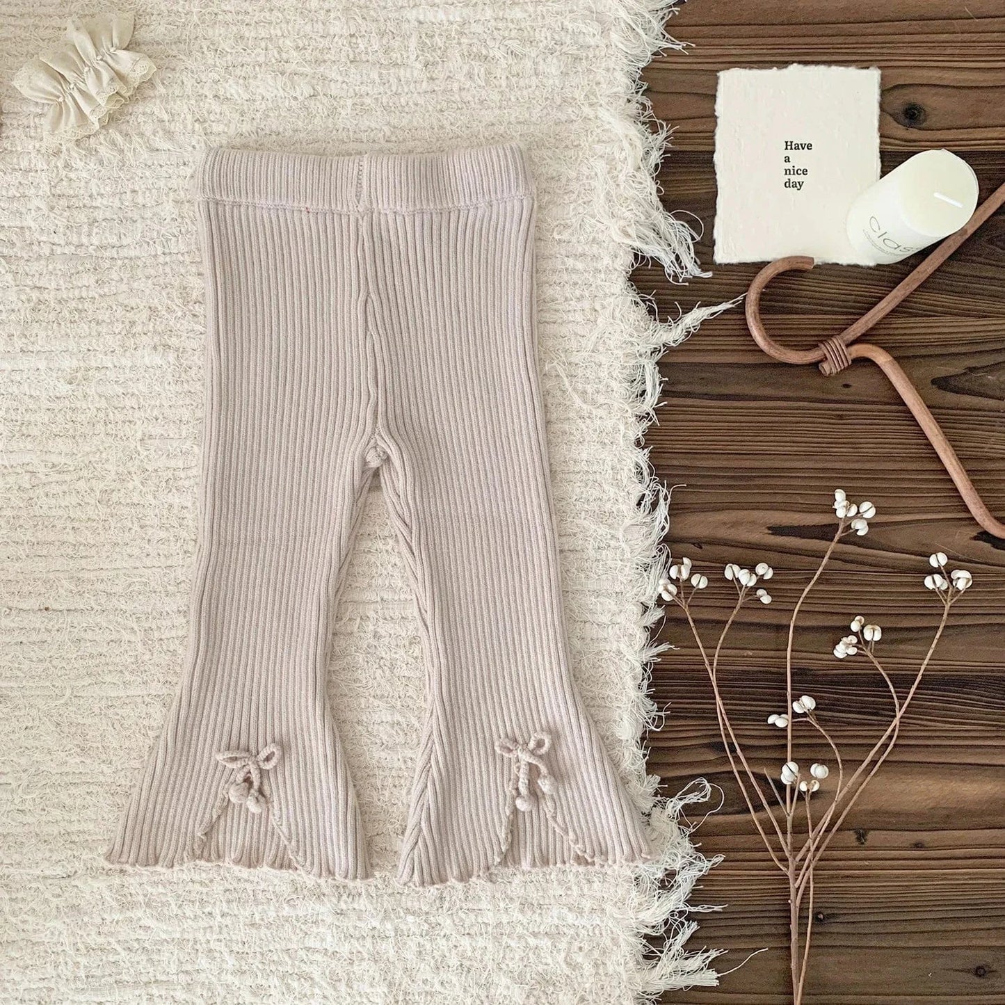 レギンスパンツ Beige / 12M (80) キッズパンツ リボンフロントオープンフレアレギンスパンツ 3カラー【mh0007239】