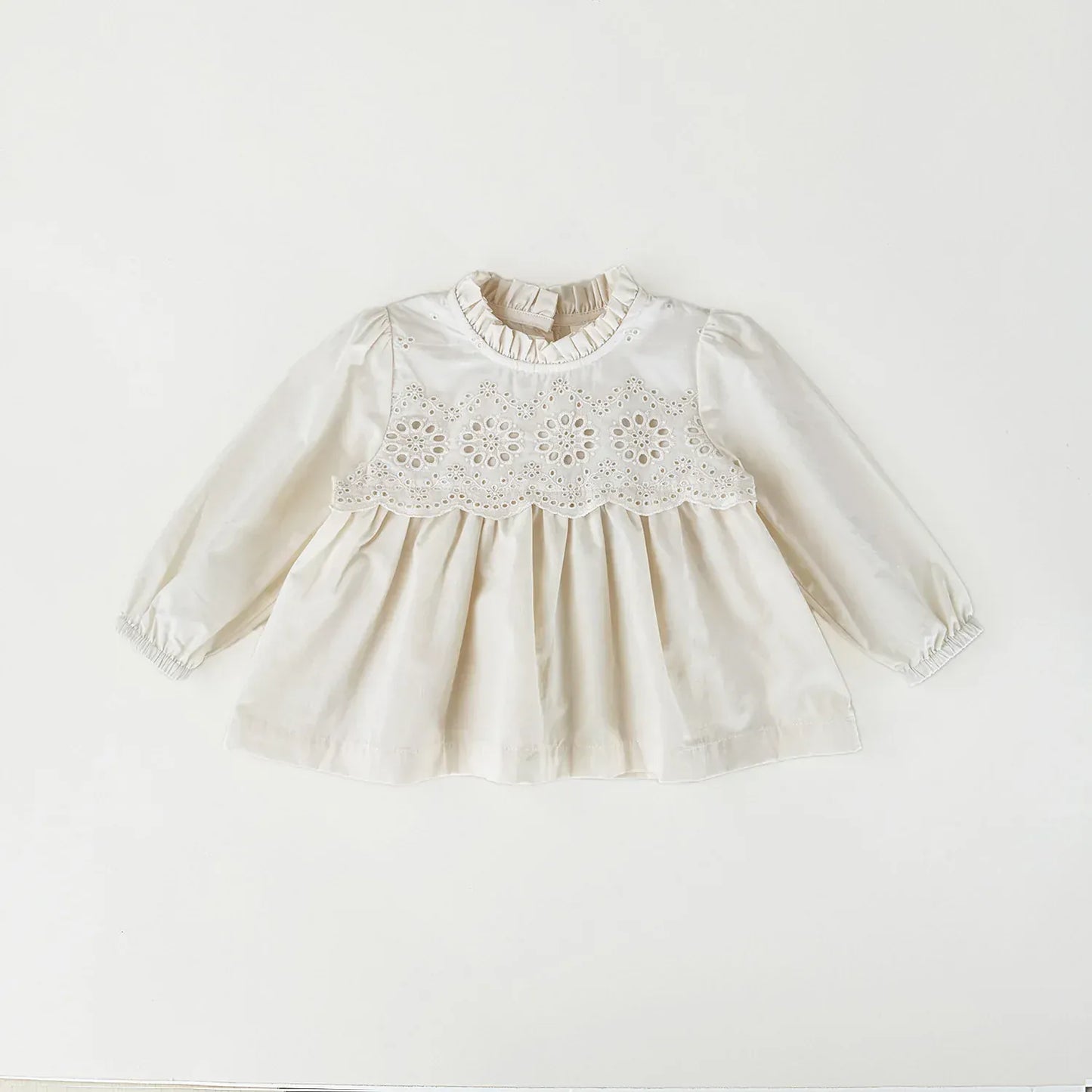 長袖シャツ・ブラウス Beige / 9M (73) ベビーキッズトップス スカラップレース刺繍スタンドフリルカラー長袖チュニックブラウス【mh0008922】