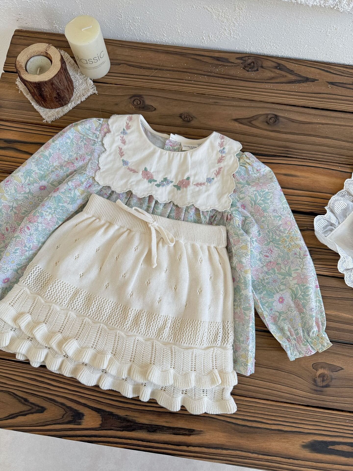 長袖ロンパース Embroidered Floral Romper 刺繍花柄ロンパース【mh0012118】