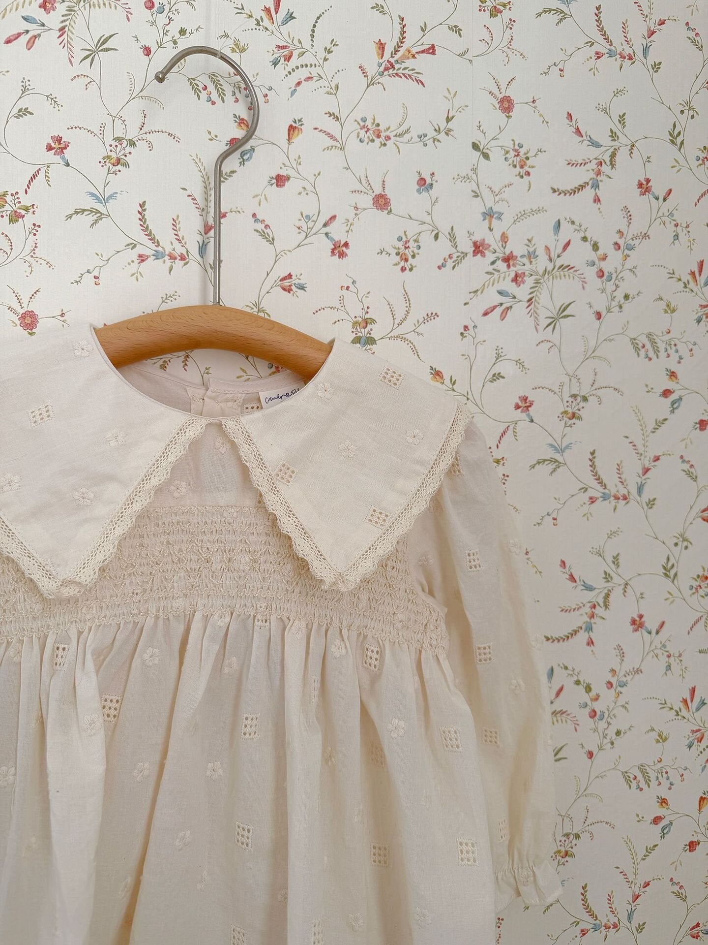 長袖シャツ・ブラウス Embroidered Ruffle Doll Shirt 刺繍ラッフルドールブラウス【mh0012113】