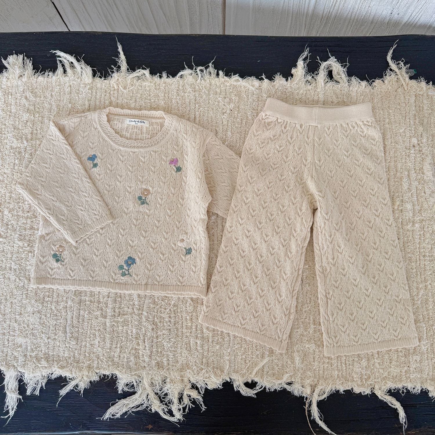 長袖セットアップ Light Apricot / 80cm フラワー刺繍ニットプルオーバー+ワイドパンツ 2点セット【mh0011161】