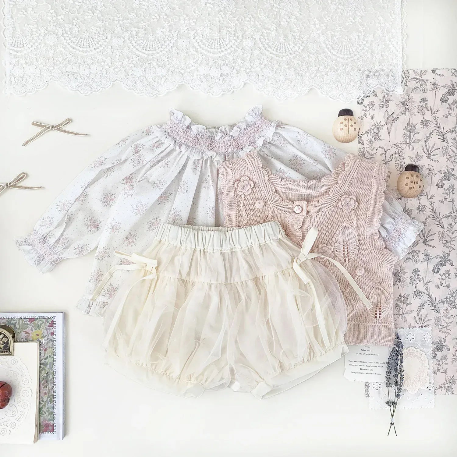 ベスト ベビーキッズベスト フラワー刺繍ニット前あきベスト【mh-0008924】