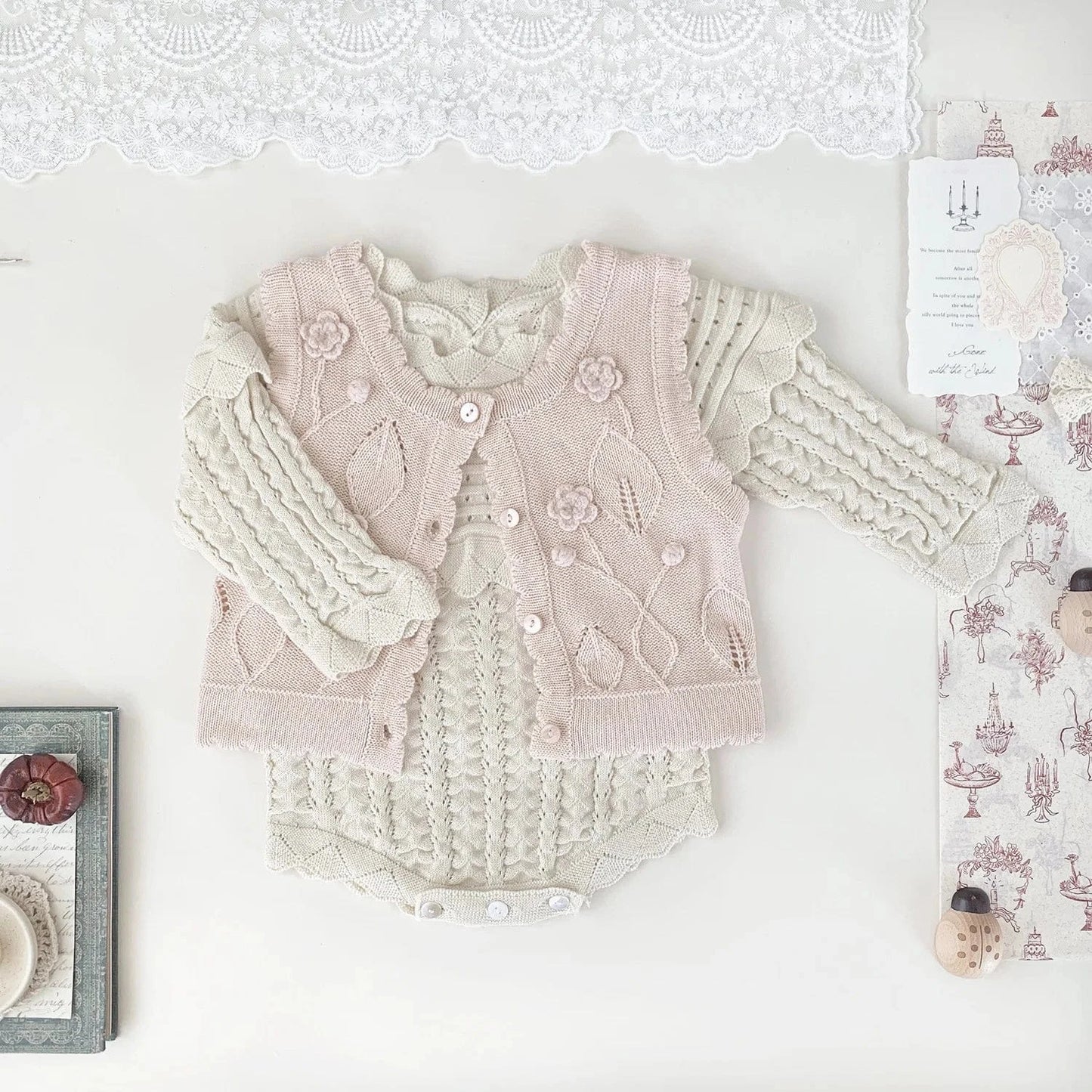 ベスト ベビーキッズベスト フラワー刺繍ニット前あきベスト【mh-0008924】