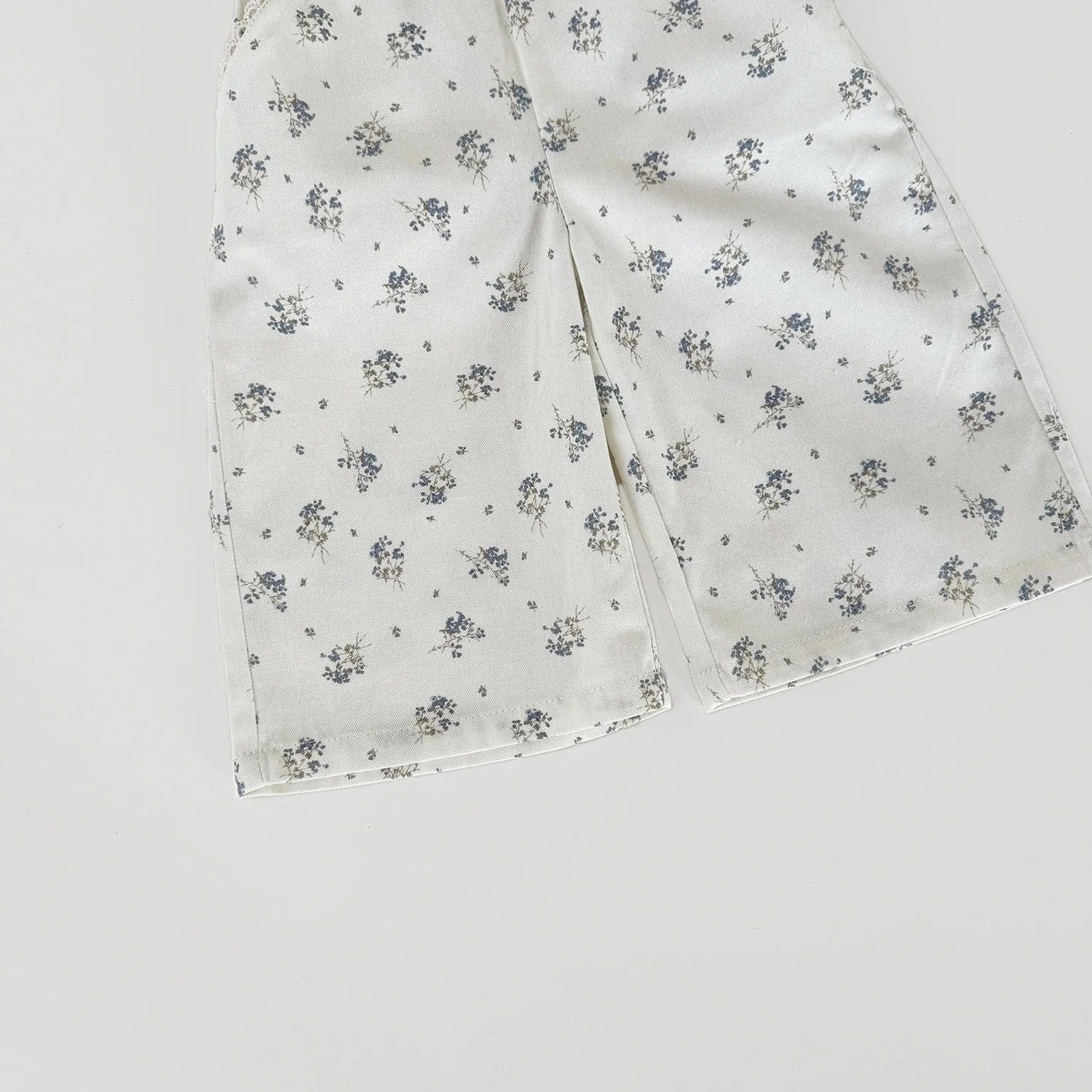 サロペットパンツ・サスペンダーパンツ ベビーキッズサロペット フラワー小花柄プリントサスペンダーパンツオーバーオール【mh0008916】