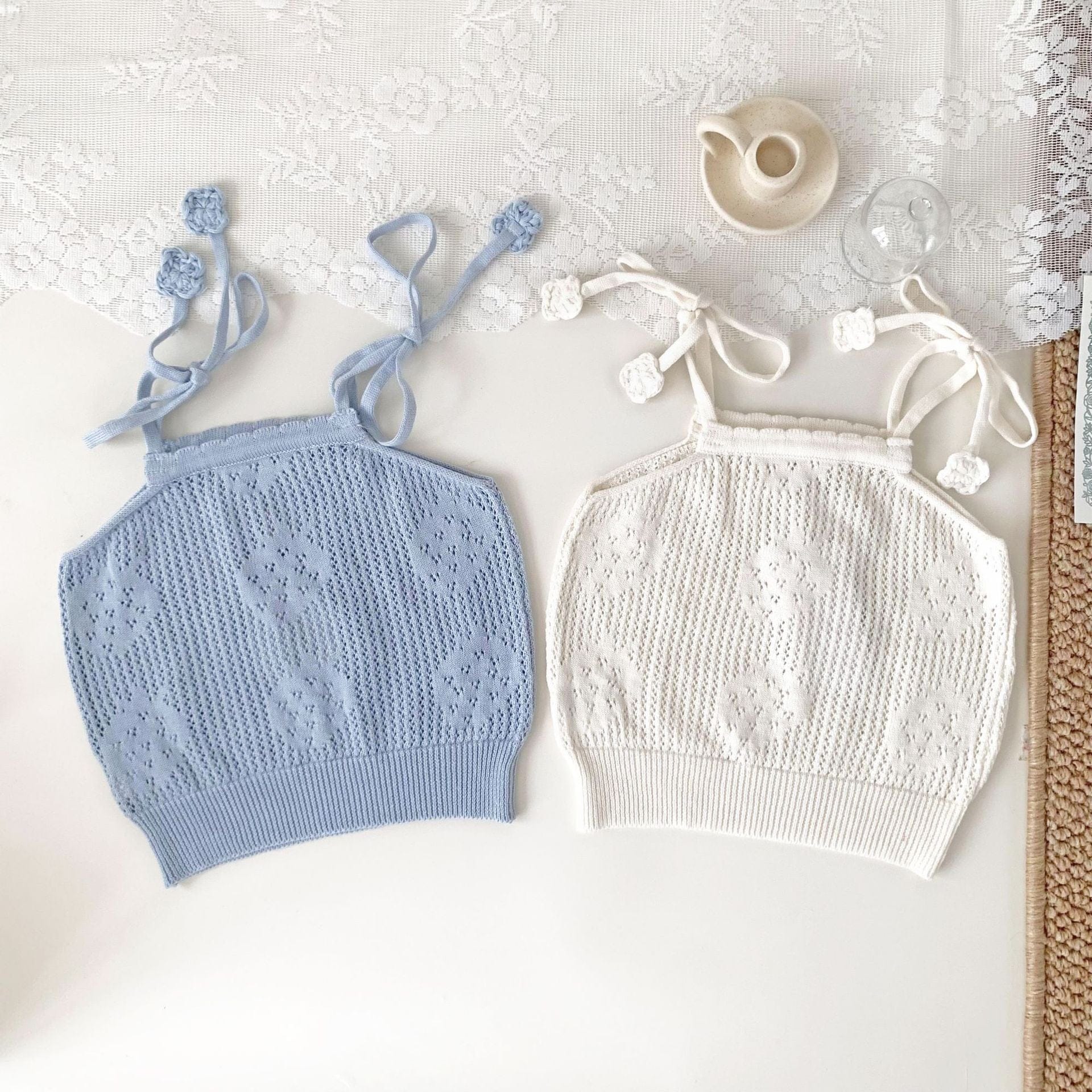 タンクトップ・キャミソール・ノースリーブトップス いちご刺繍キャミソールニットトップス【mh0010432】